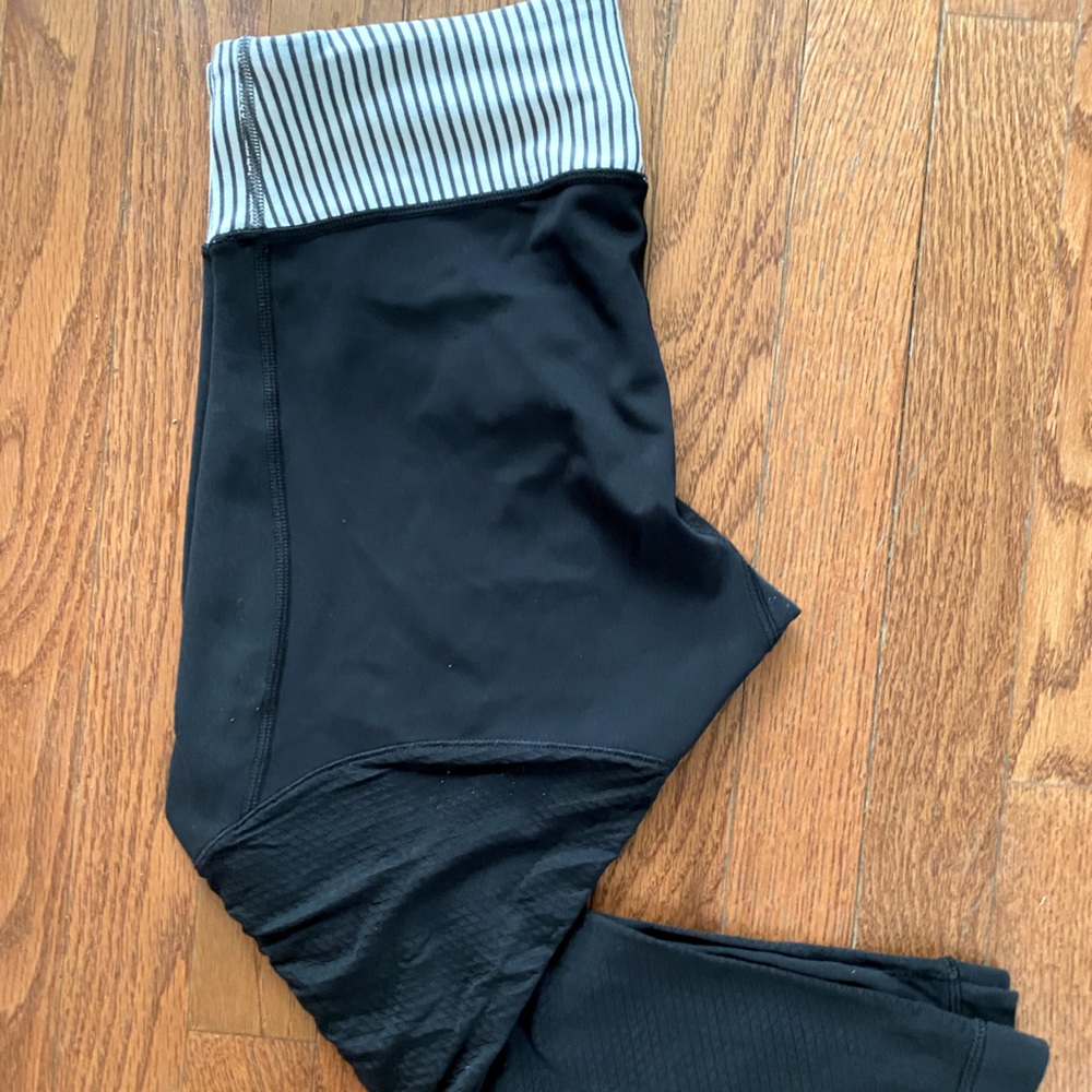 Lululemon Crop size 6